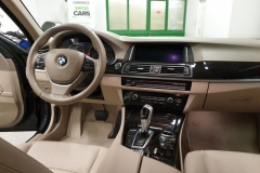 BMW 530d Xdrive Modern line interiér