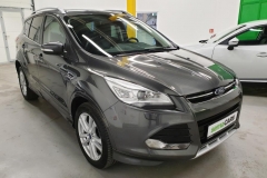 Ford Kuga 2.0 TDCI 110 kW Individual předek