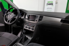 Volkswagen Golf Sportsvan 1.6 TDI Comfortline 2015 palubní deska