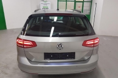 Volkswagen Passat 2.0 TDI 110 kW Comfortline DSG 2015 šedo stříbrný zadek