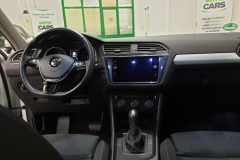 20200219_145452Volkswagen Tiguan 2.0 TDI 110 DSG Comfortline interiér