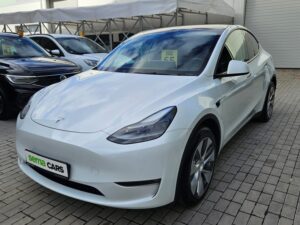 Tesla Model Y Long Range AWD SoH 94% Tesla Model Y Long Range AWD SoH 94%